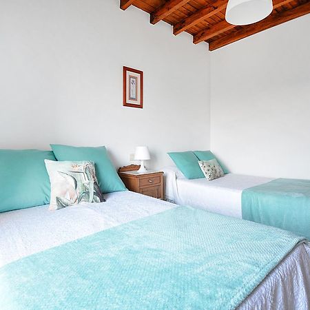 Casa En Muros Con Preciosas Vistas Al Mar מראה חיצוני תמונה